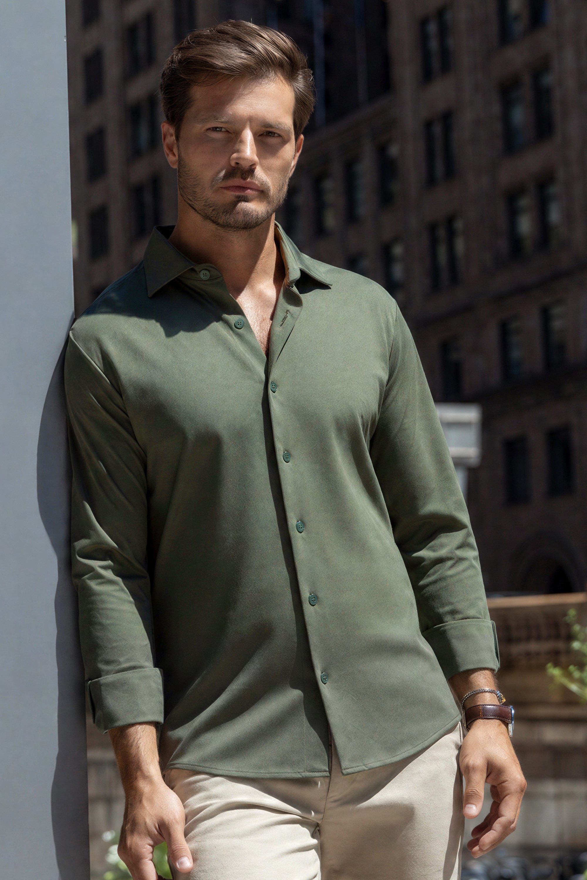 Camisa Tech - Não precisa passar - Verde Militar