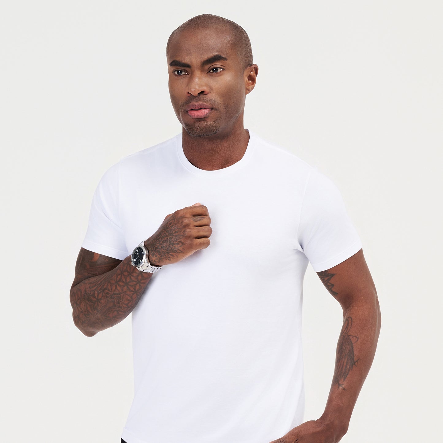 Kit 3 - Camiseta Algodão Egípcio - Branca/Preta/Vinho