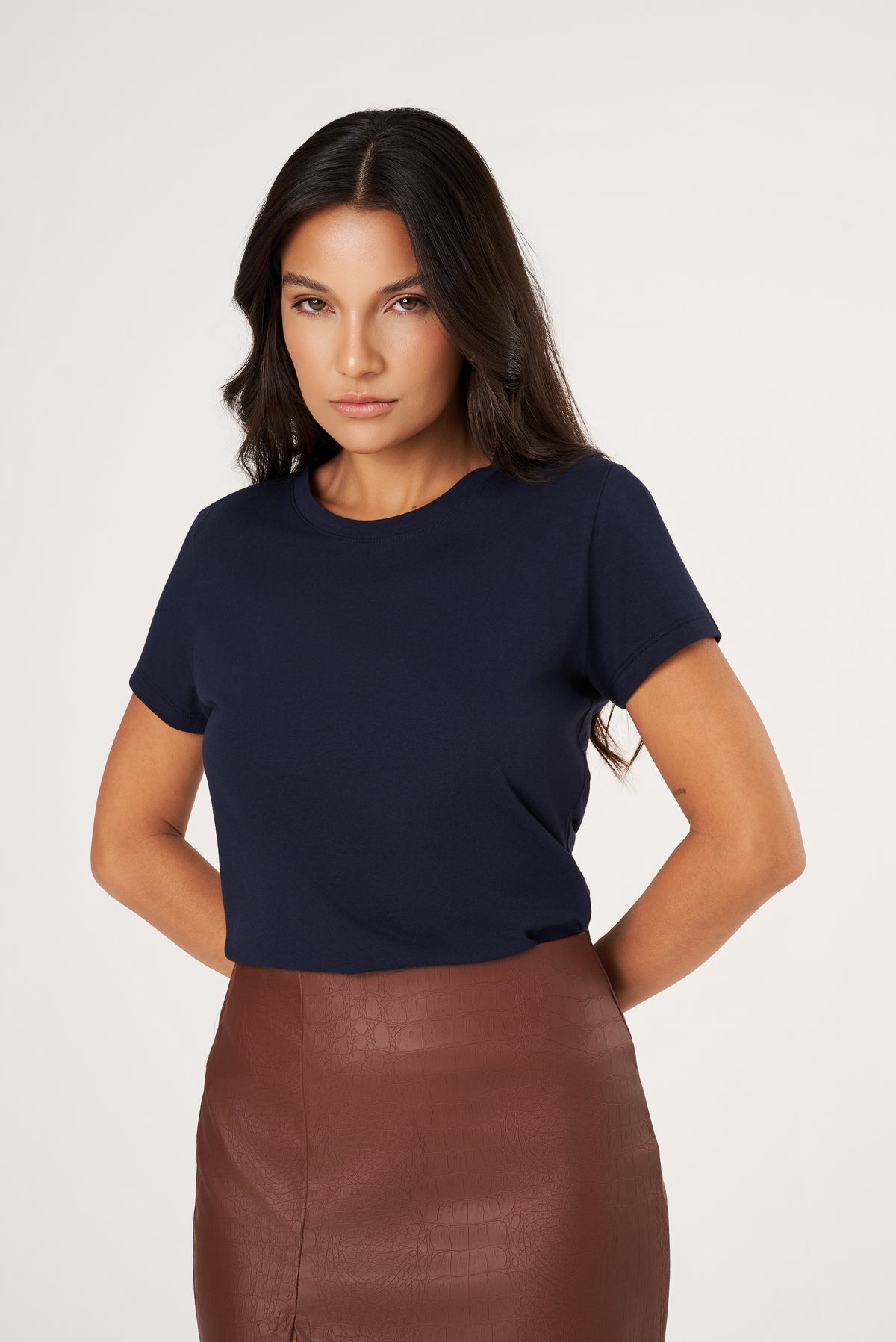 Camiseta Feminina Algodão Egípcio - BabyLook - Gola Redonda - Monte seu Kit | Haag