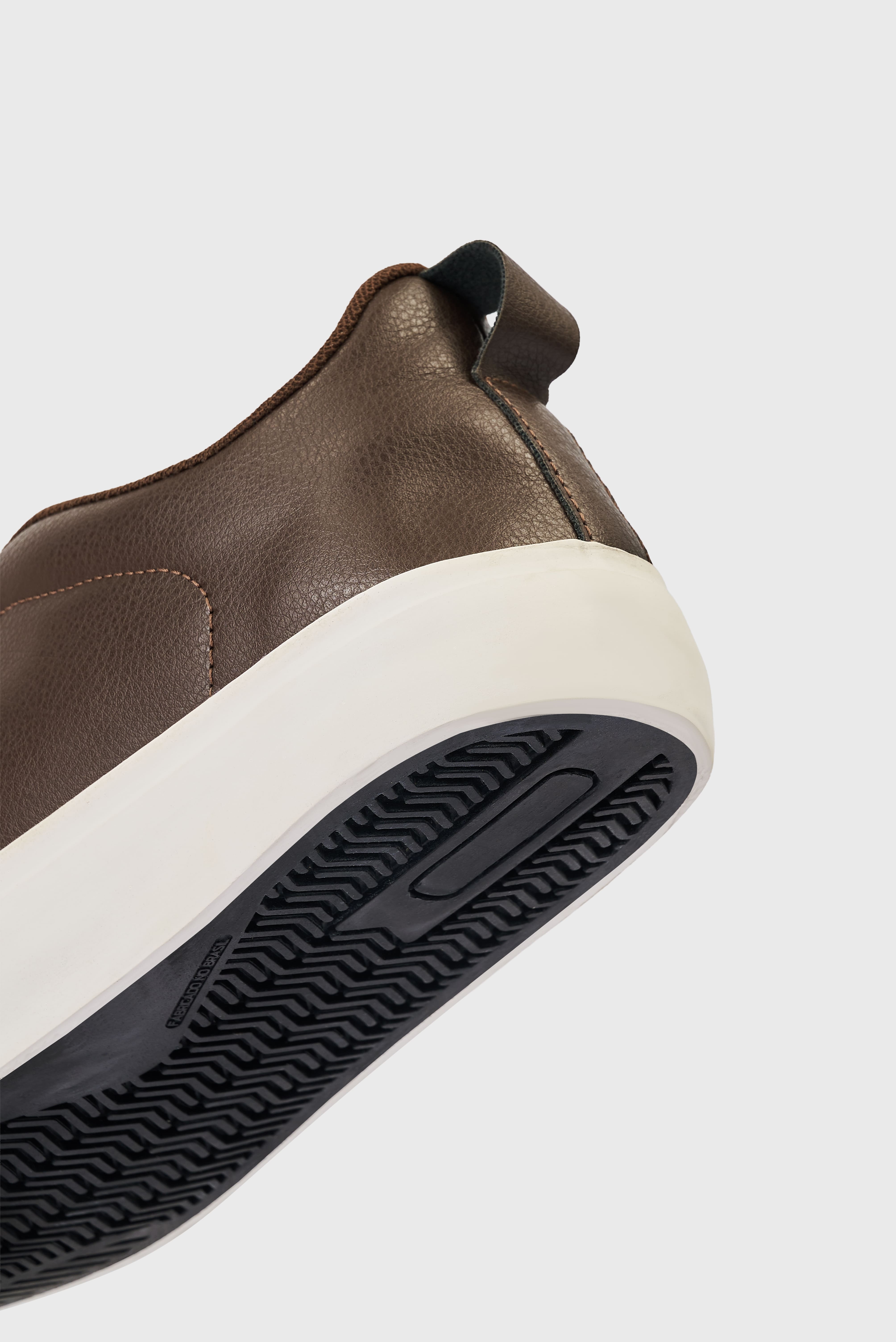 Tênis UP - Slip On - Casual Urban - Marrom