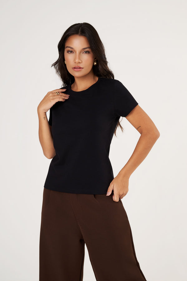 Camiseta Feminina Algodão Egípcio - Babylook - Gola Redonda - Preta | Haag